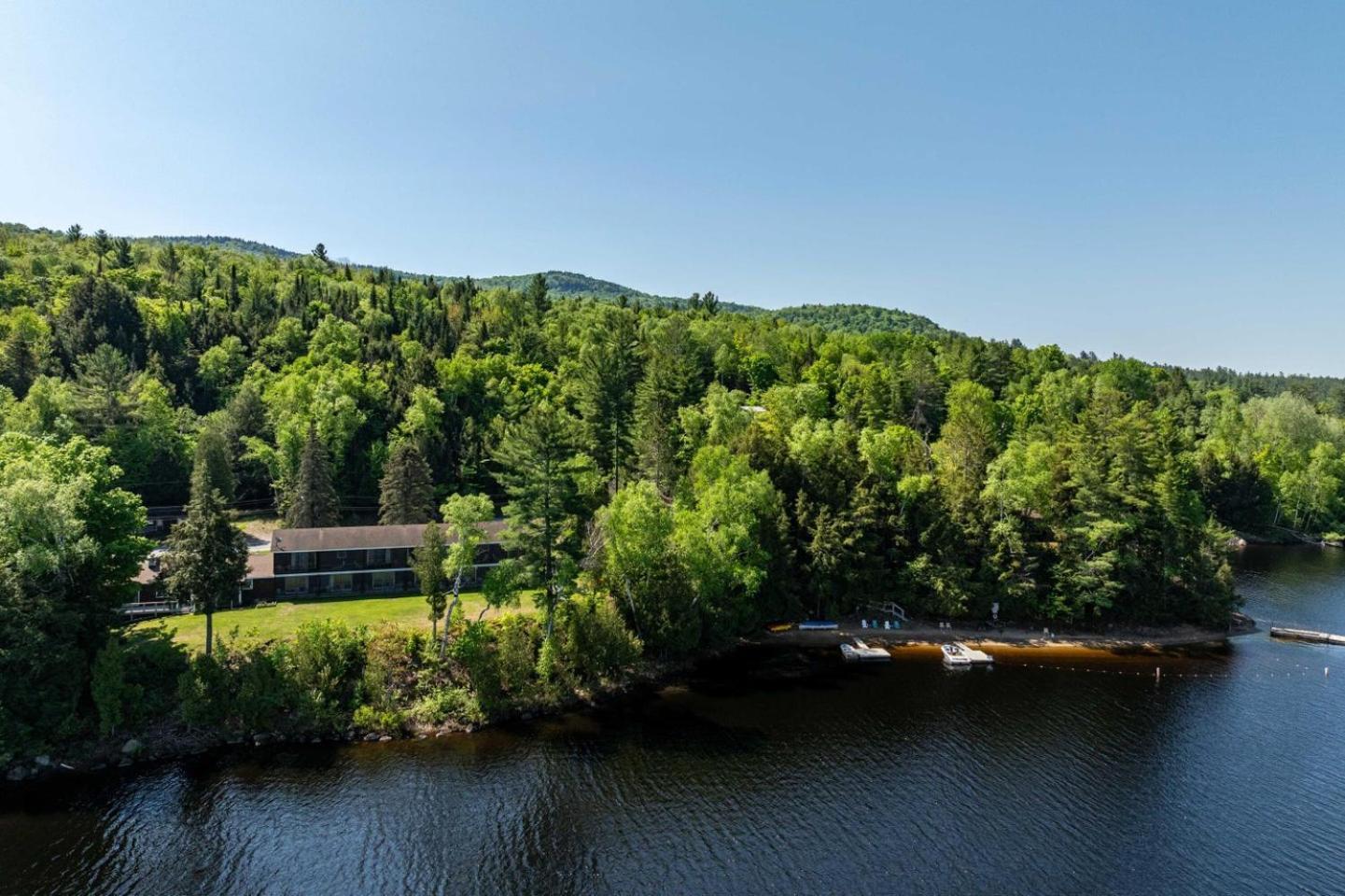 Sandy Point Motel Long Lake Kültér fotó